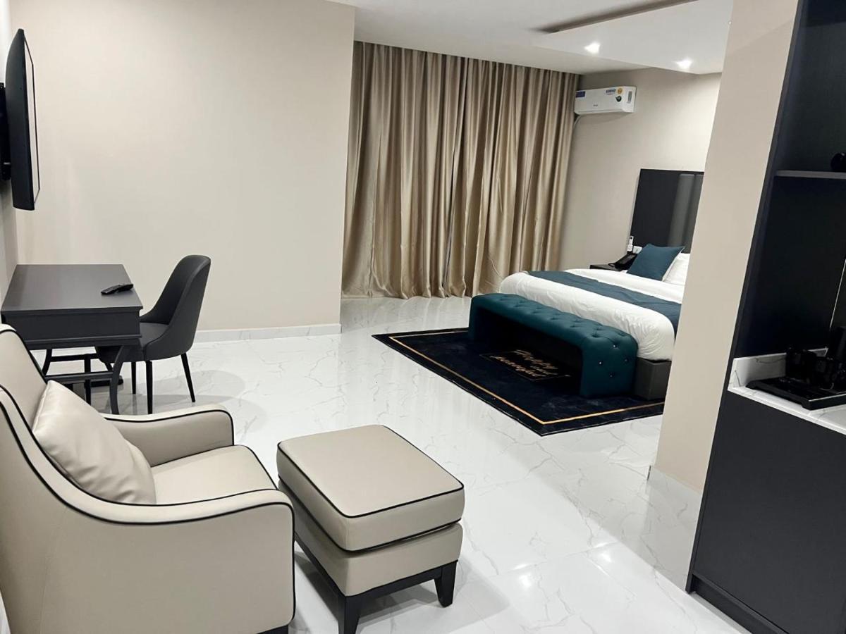 Lifestyle Luxury Hotel And Residence Elwa 外观 照片