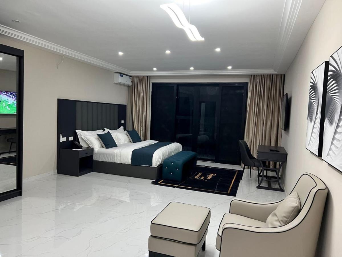 Lifestyle Luxury Hotel And Residence Elwa 外观 照片