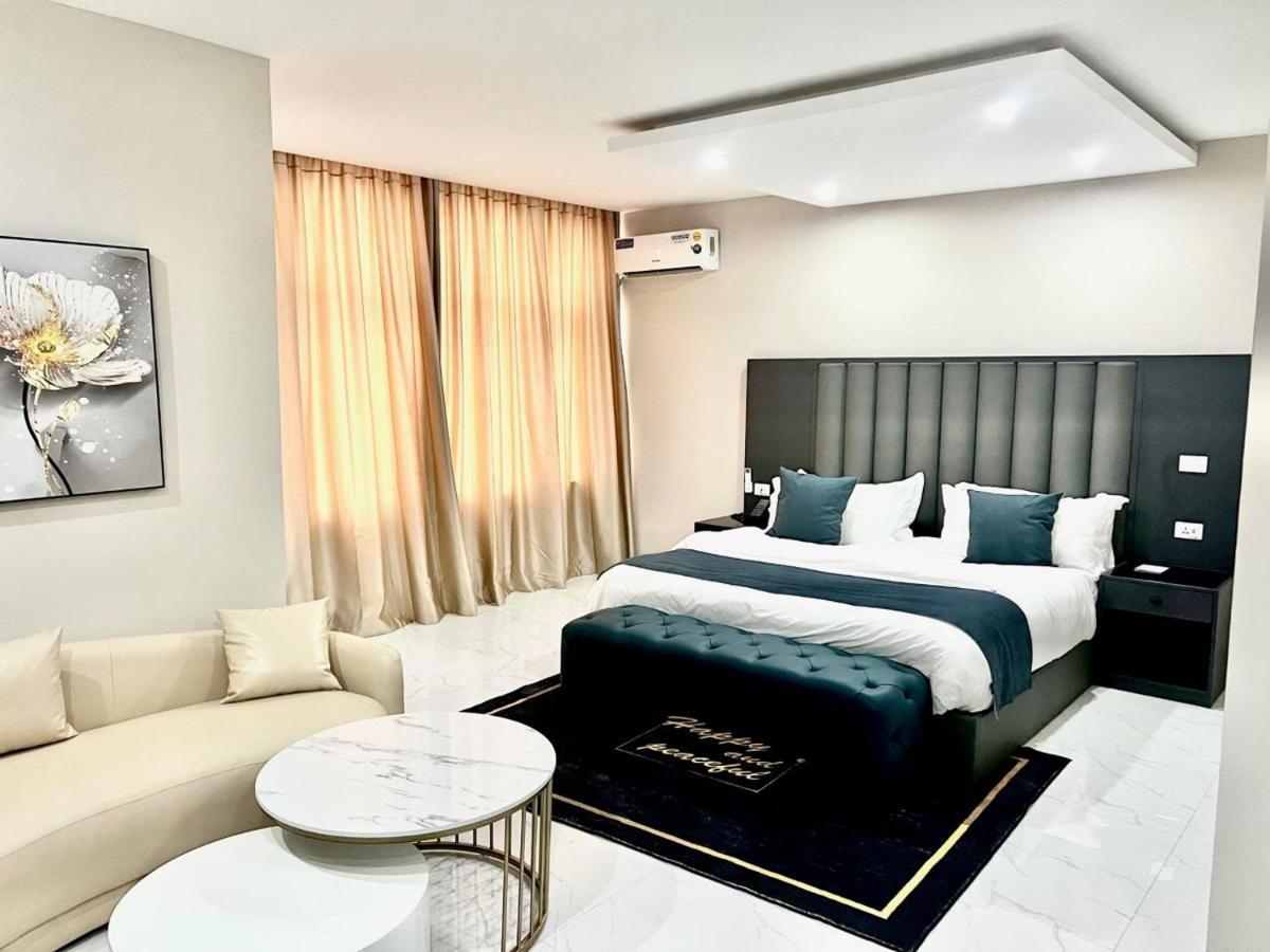 Lifestyle Luxury Hotel And Residence Elwa 外观 照片