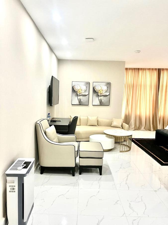 Lifestyle Luxury Hotel And Residence Elwa 外观 照片