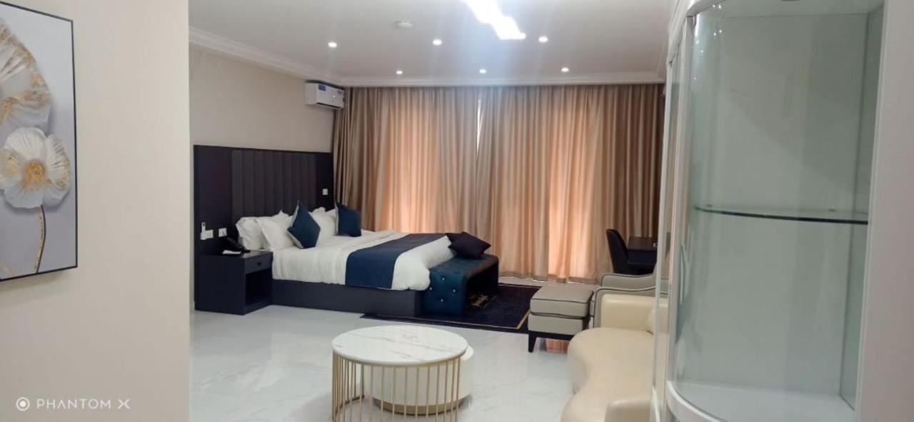 Lifestyle Luxury Hotel And Residence Elwa 外观 照片