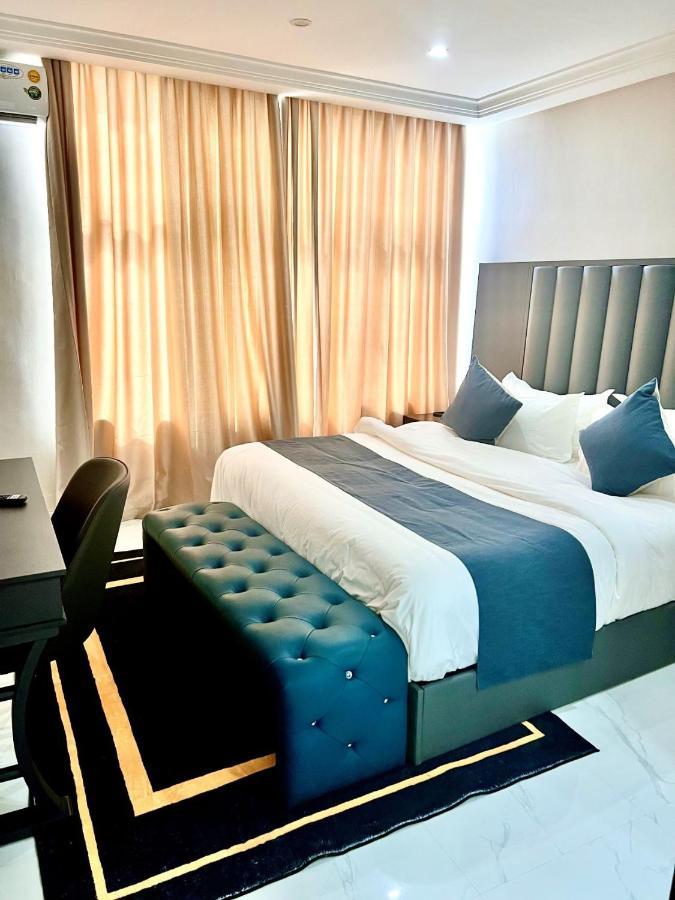 Lifestyle Luxury Hotel And Residence Elwa 外观 照片